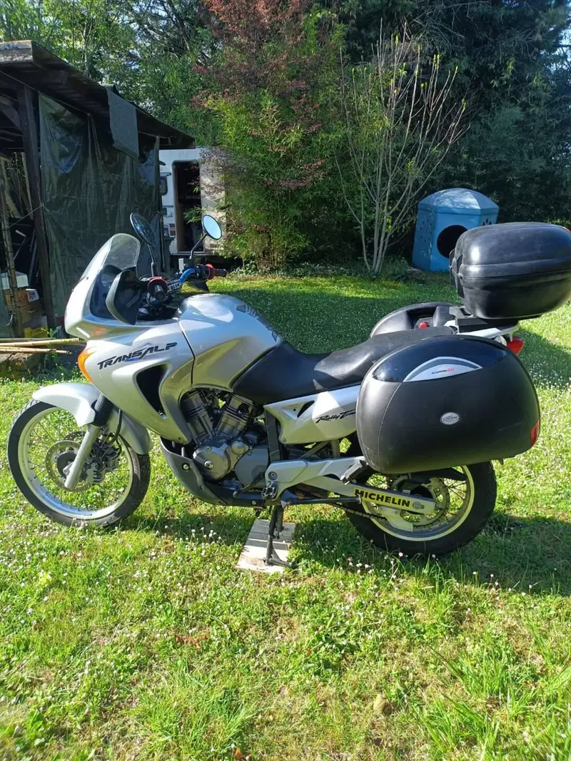 Honda Transalp XL 650V (2000 - 04) (3)