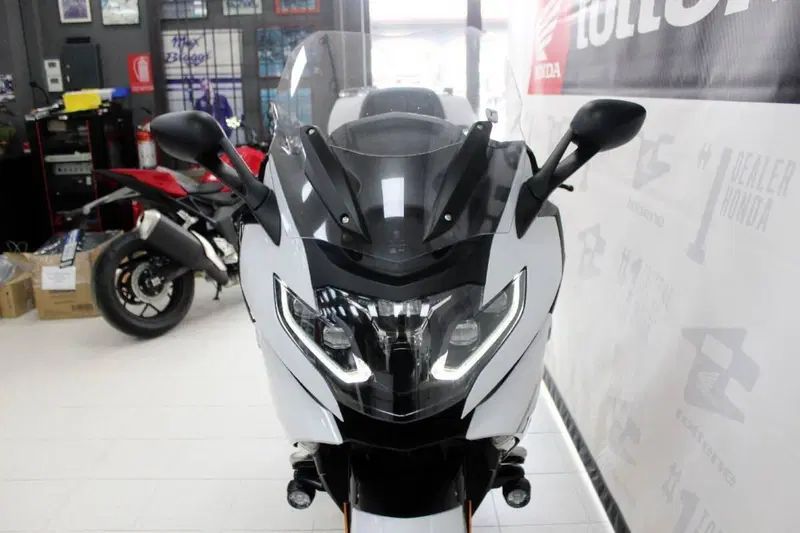 Bmw K 1600 GT (2022 - 26) (4)