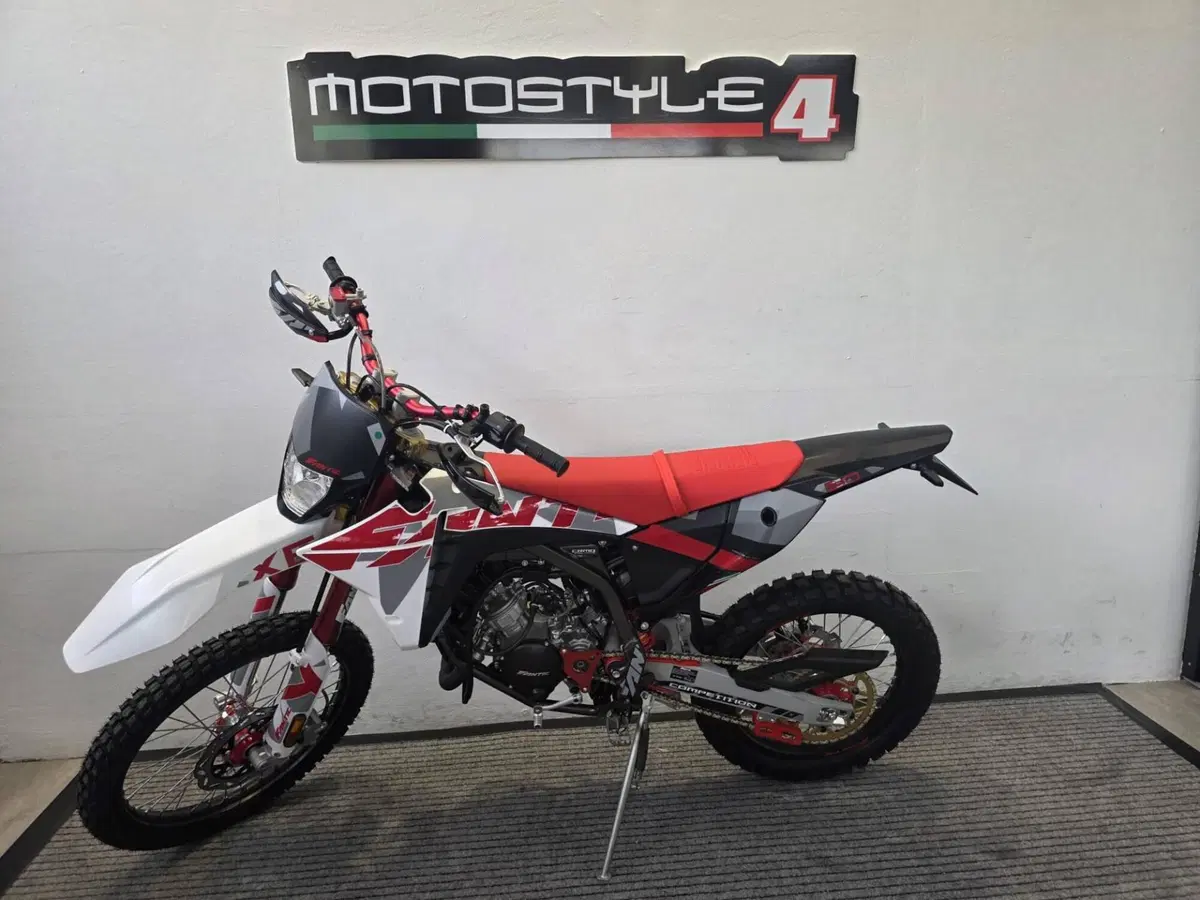 Fantic Motor XE 50 Competition (2025 - 26) (2)
