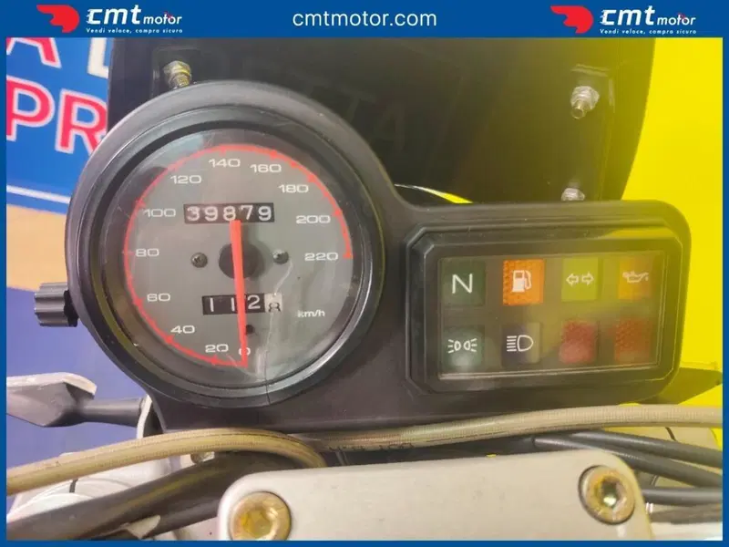 Ducati Monster 600 City Dark (1998 - 02) (5)