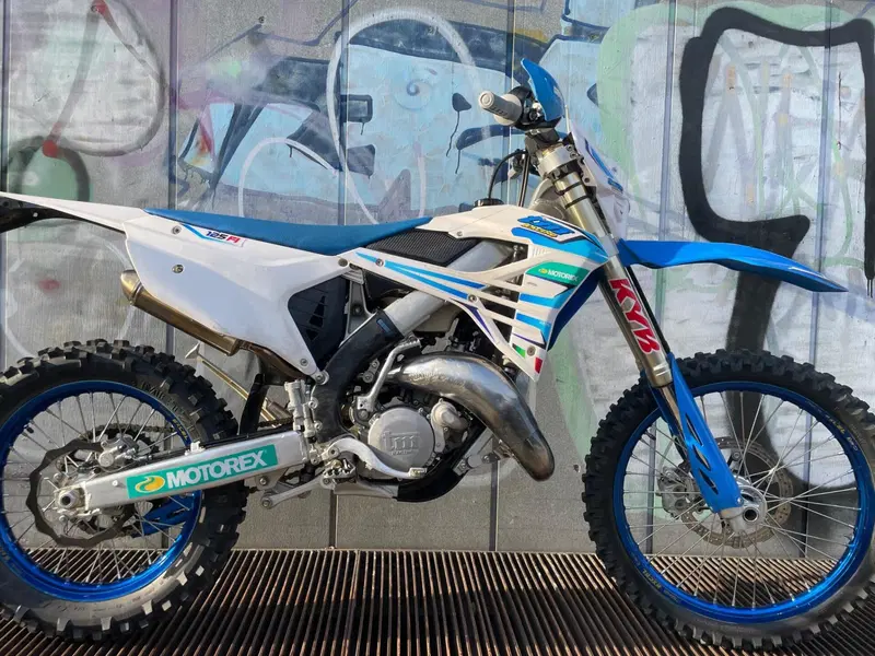 Tm Moto EN 125 Fi 2T (2023) (3)