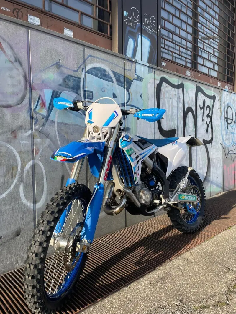 Tm Moto EN 125 Fi 2T (2023) (5)