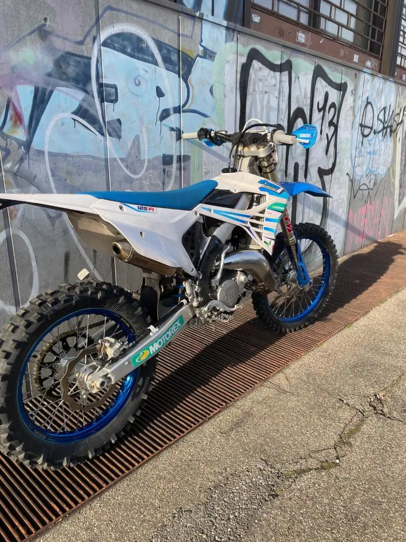 Tm Moto EN 125 Fi 2T (2023) (6)