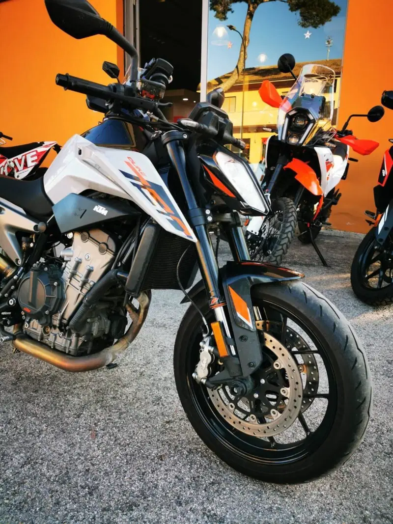 KTM 790 Duke L (2023 - 24) (3)