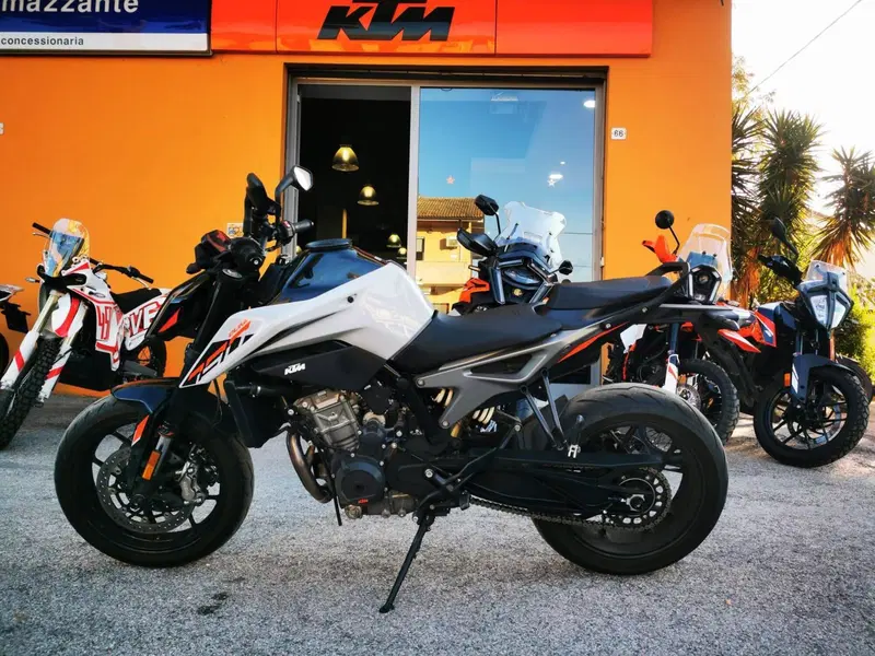 KTM 790 Duke L (2023 - 24) (2)
