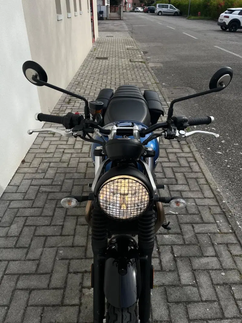 Triumph Street Twin 900 (2021 - 22) (6)