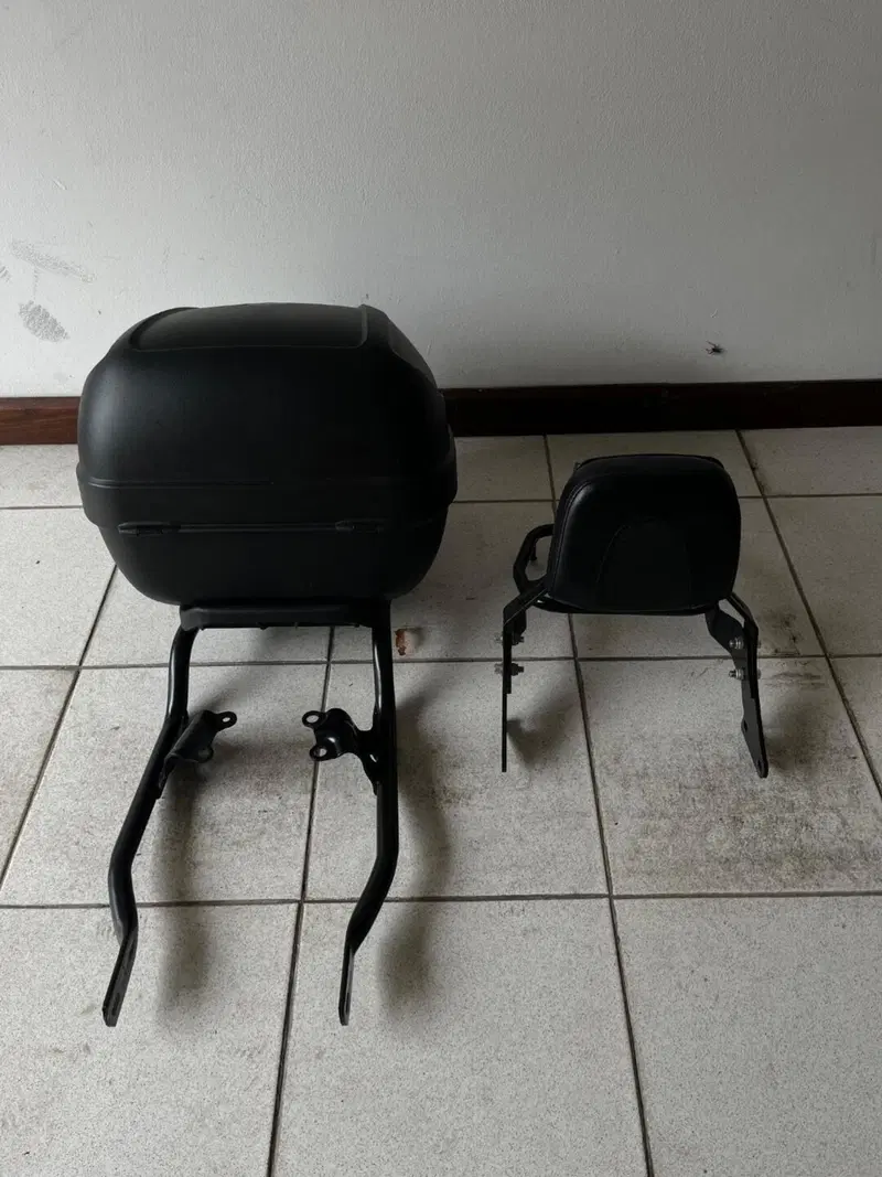 Triumph Street Twin 900 (2021 - 22) (10)