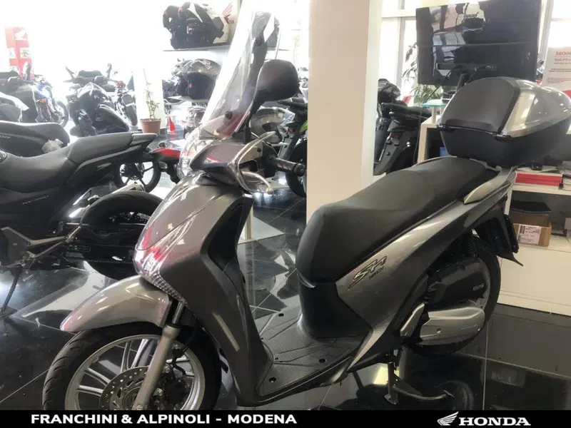 Honda SH 150i (2017 - 19) (4)