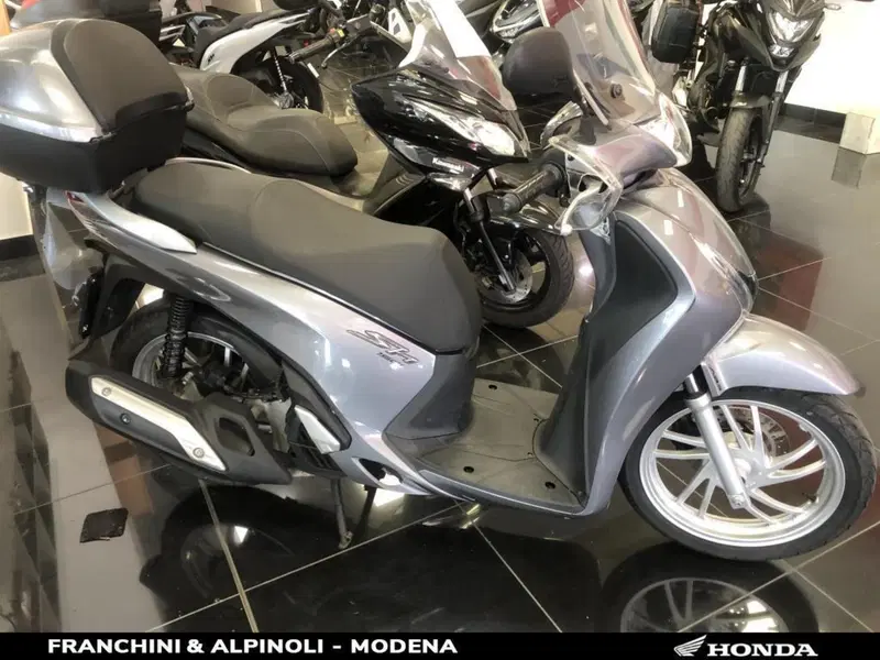 Honda SH 150i (2017 - 19) (10)