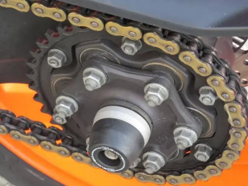 KTM 1290 Super Duke R (2019) (16)