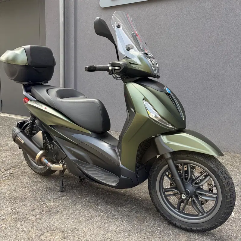 Piaggio Beverly 400 S ABS-ASR (2021 - 24) (2)