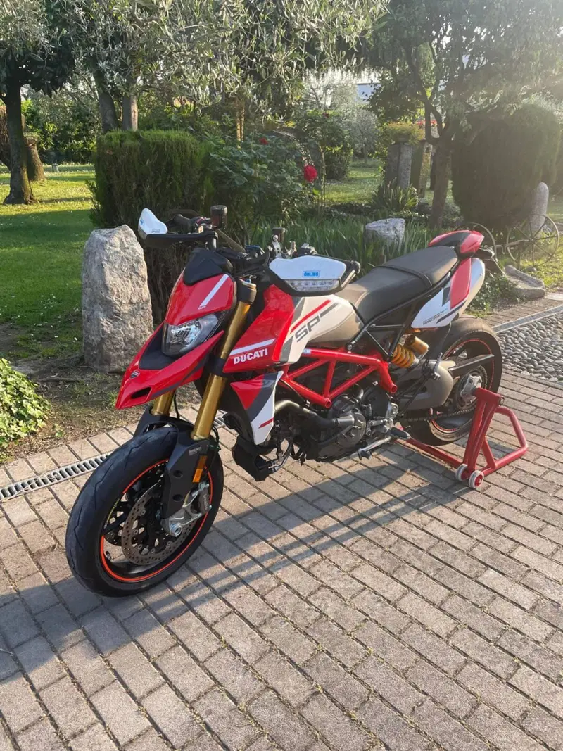 Ducati Hypermotard 950 SP (2022 - 25) (2)