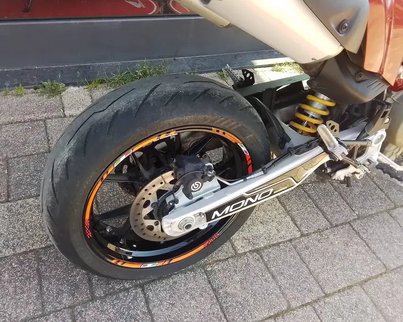 Ducati Hypermotard 698 Mono (2024 - 26) (8)