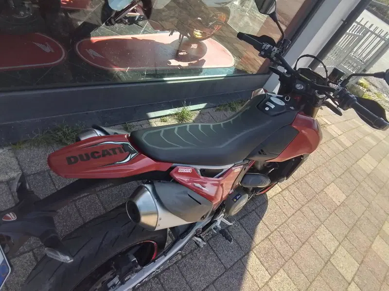 Ducati Hypermotard 698 Mono (2024 - 26) (12)