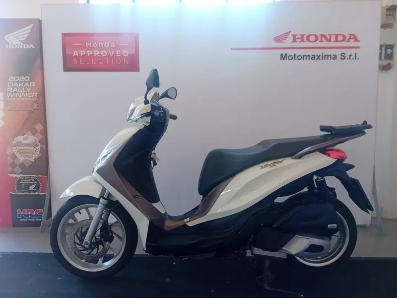 Piaggio Medley 125 ABS (2021 - 24) (4)