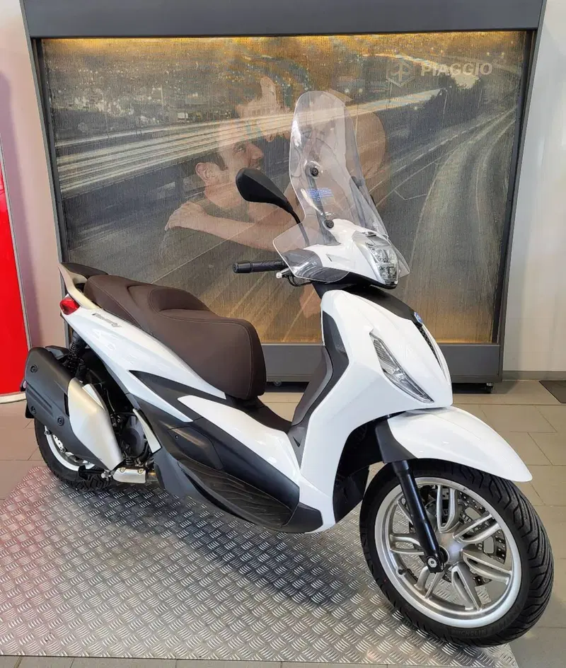 Piaggio Beverly 400 ABS-ASR (2021 - 24)