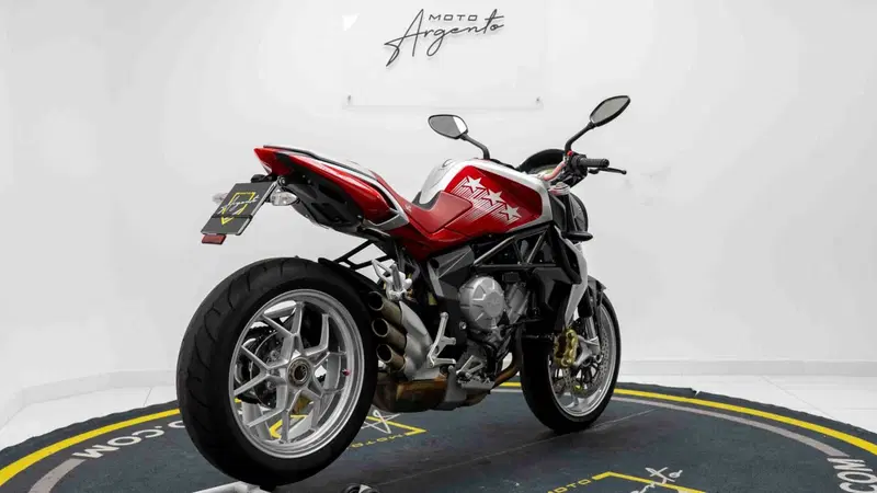 MV Agusta Brutale 800 (2012 - 15) (3)