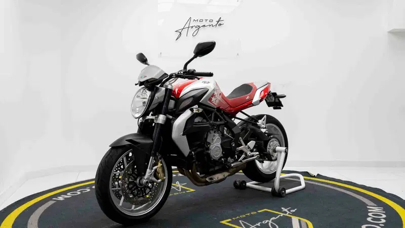 MV Agusta Brutale 800 (2012 - 15) (7)
