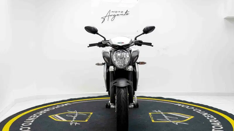 MV Agusta Brutale 800 (2012 - 15) (8)