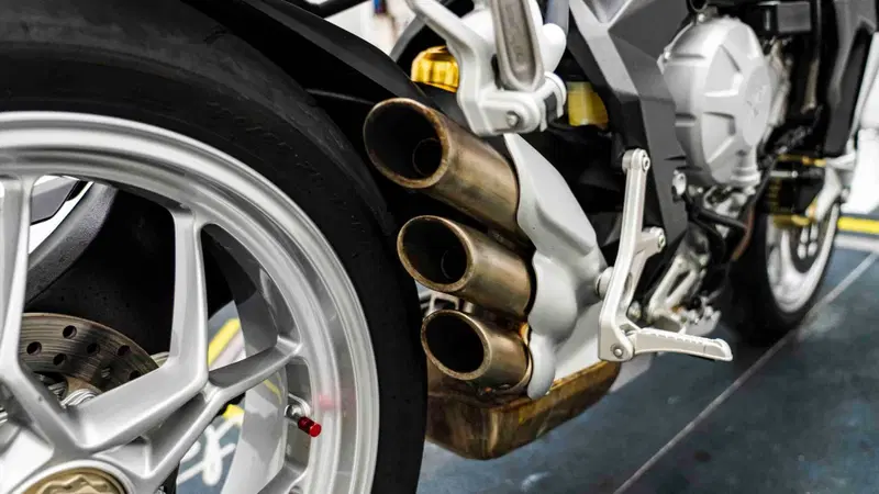 MV Agusta Brutale 800 (2012 - 15) (13)