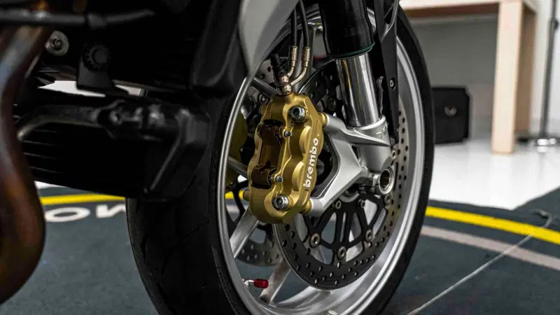 MV Agusta Brutale 800 (2012 - 15) (16)