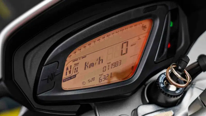 MV Agusta Brutale 800 (2012 - 15) (20)