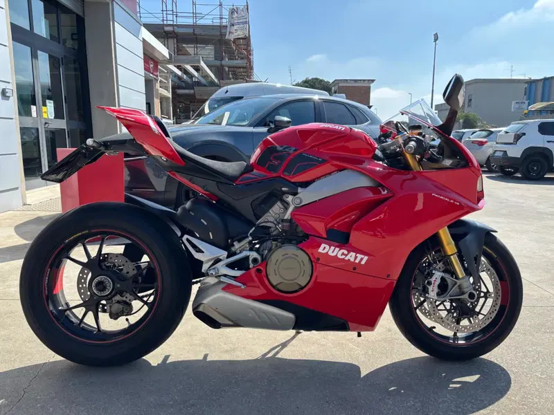 Ducati Panigale V4 S 1100 (2018 - 19)