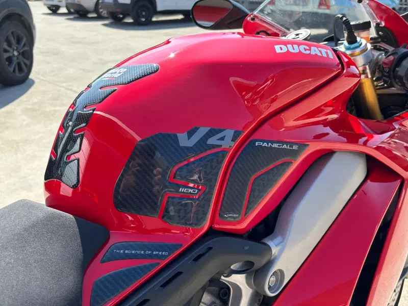 Ducati Panigale V4 S 1100 (2018 - 19) (7)