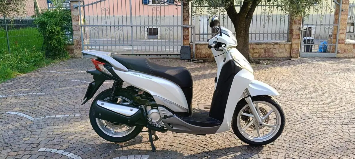 Honda SH 300 i ABS (2016 - 20)
