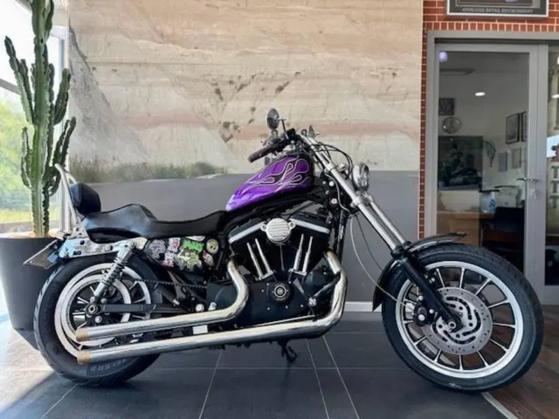 Harley-Davidson 883 R (2008 - 16) - XL 883R