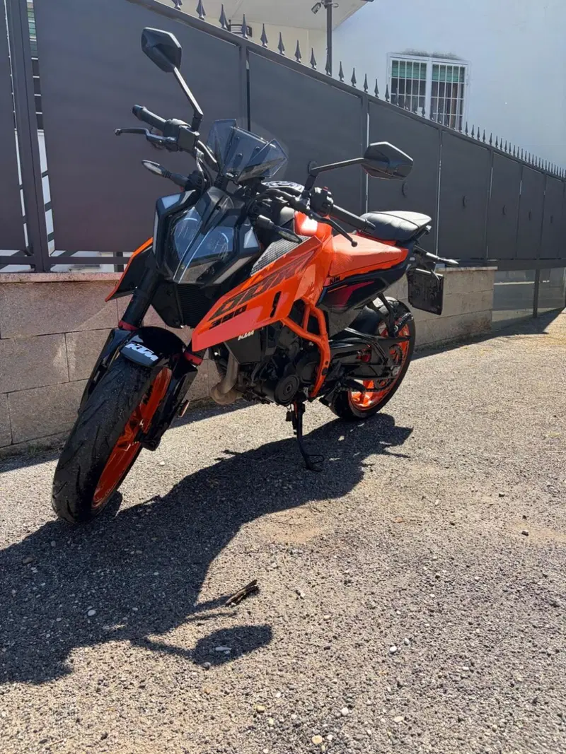 KTM 390 Duke (2024 - 25) (2)