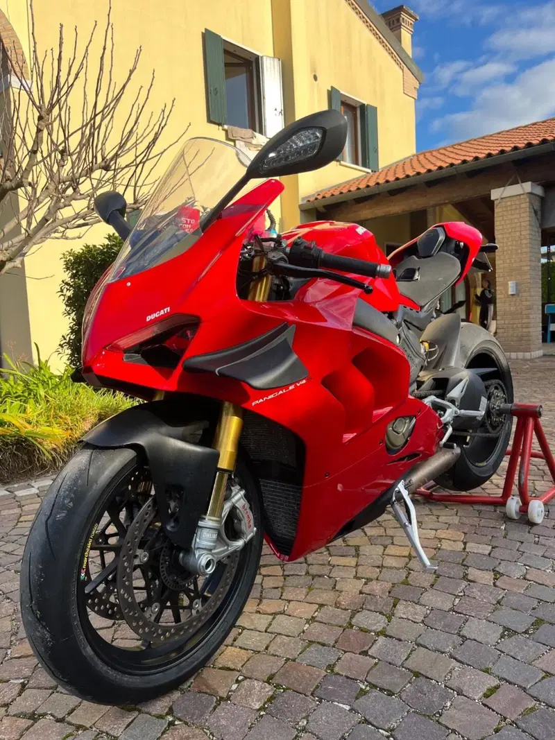 Ducati Panigale V4 S 1100 (2021)