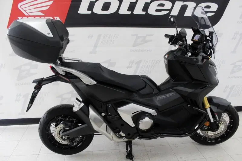 Honda X-ADV 750 DCT (2021 - 24) (2)