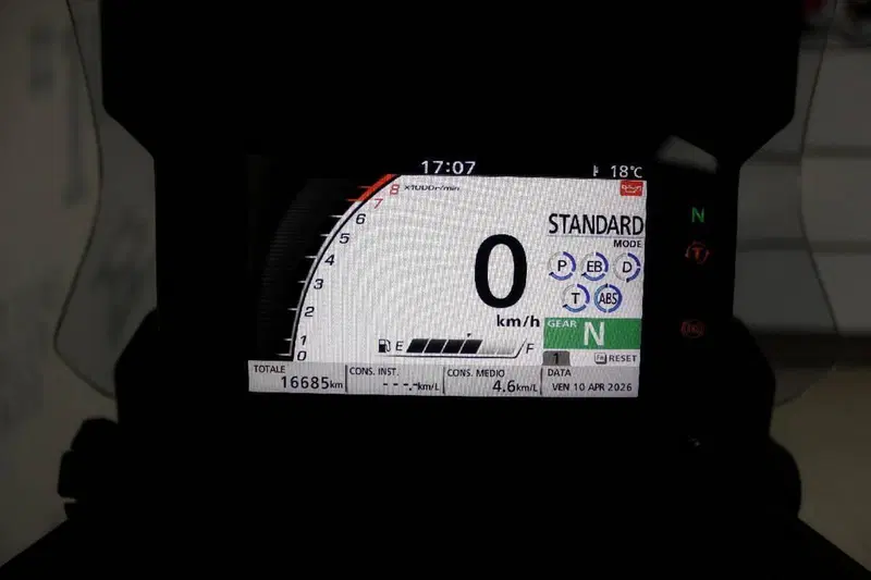 Honda X-ADV 750 DCT (2021 - 24) (6)