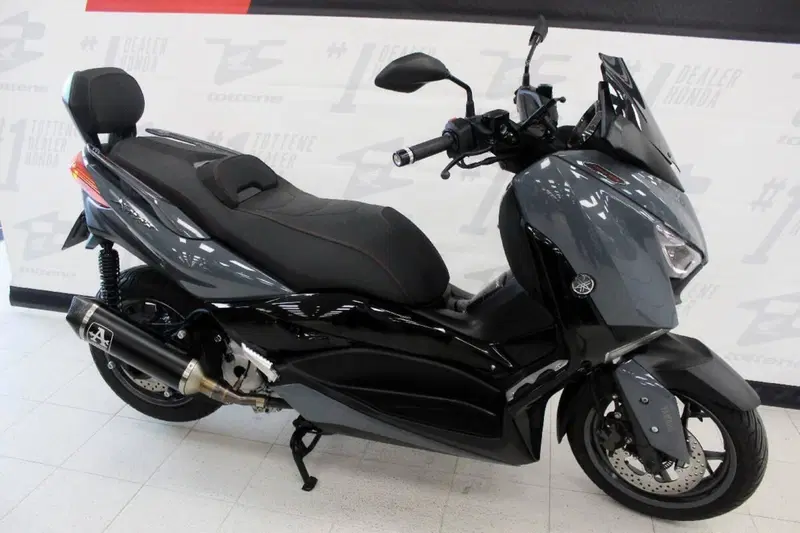 Yamaha X-Max 300 Tech Max (2021 - 24) (3)
