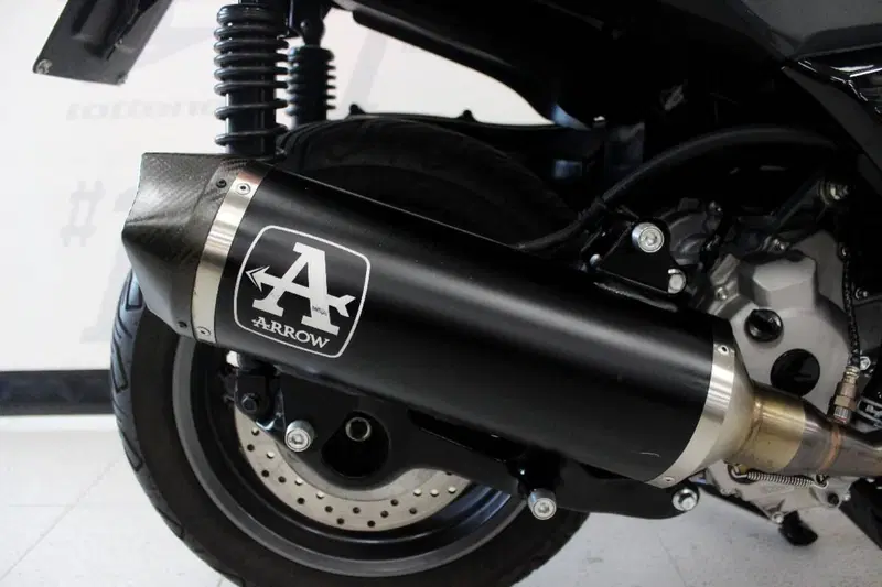 Yamaha X-Max 300 Tech Max (2021 - 24) (6)