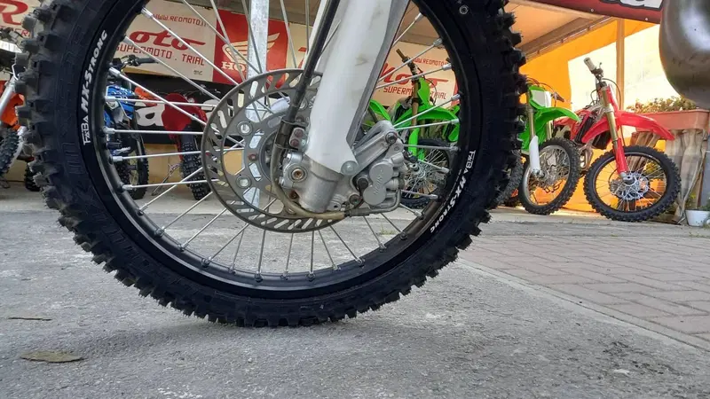 Kawasaki KX 250 (1994 - 01) (3)