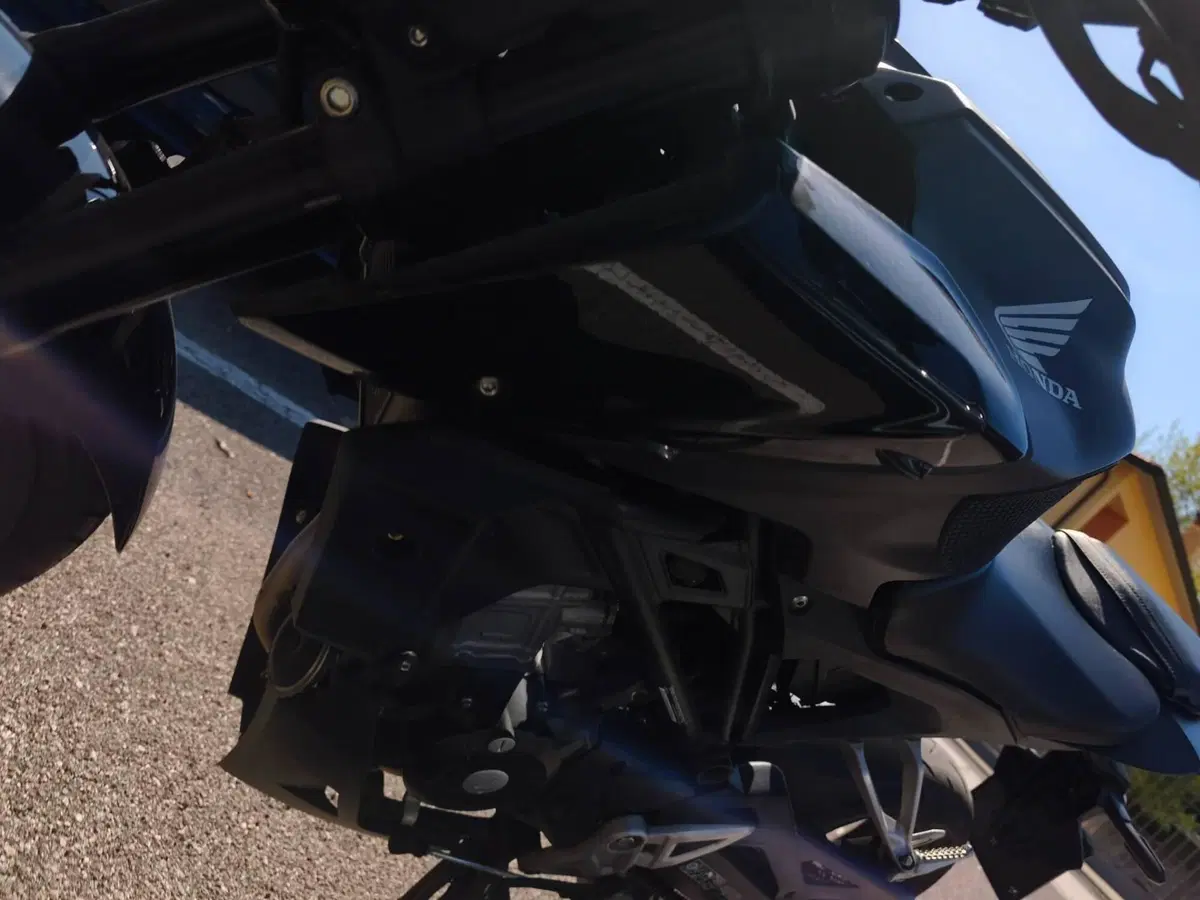 Honda CB 125 R (2024 - 26) (10)