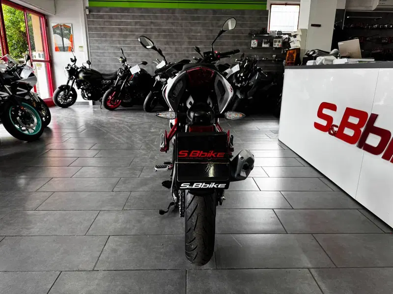 Benelli BN 125 (2021 - 25) (13)