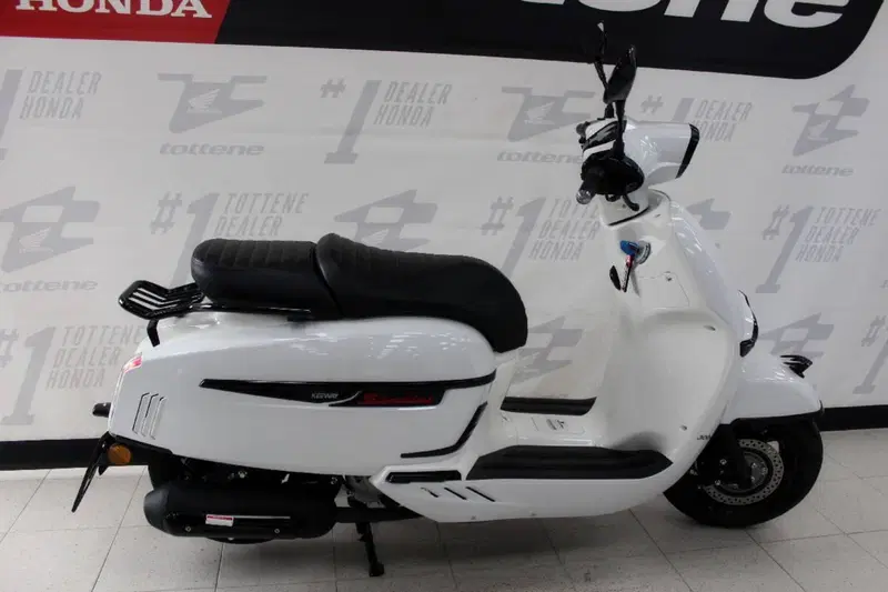 Keeway Motor Sixties 300i (2023 - 25) (2)