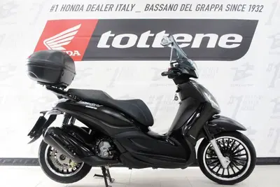 Piaggio Beverly 300 i.e. Police ABS-ASR (2017 - 20) usata