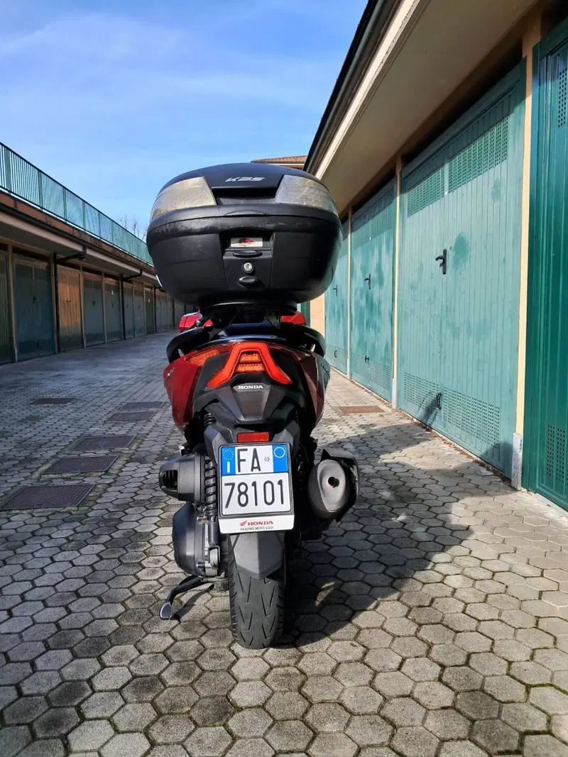 Honda Forza 350 (2022 - 24) (2)