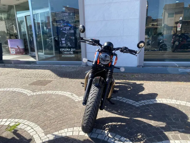 Triumph Bonneville Bobber 1200 (2021 - 25) (5)