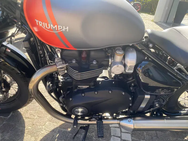Triumph Bonneville Bobber 1200 (2021 - 25) (9)
