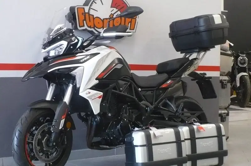 Benelli TRK 702 (2023 - 25) (2)