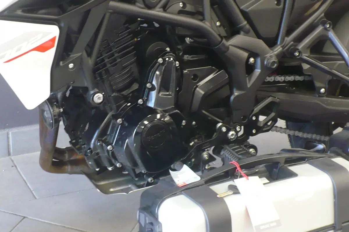Benelli TRK 702 (2023 - 25) (4)