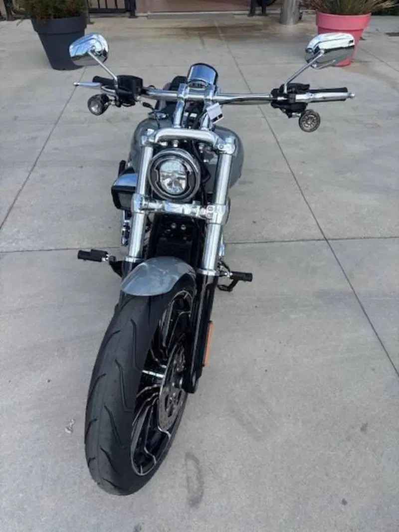 Harley-Davidson Breakout 117 (2025 - 26) (3)