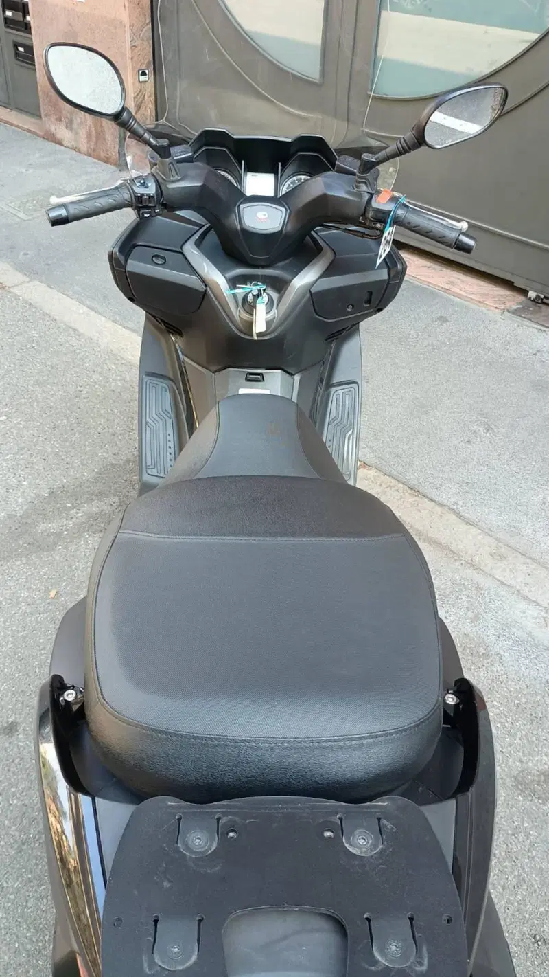 Kymco X-Town 300i (2021 - 24) (7)