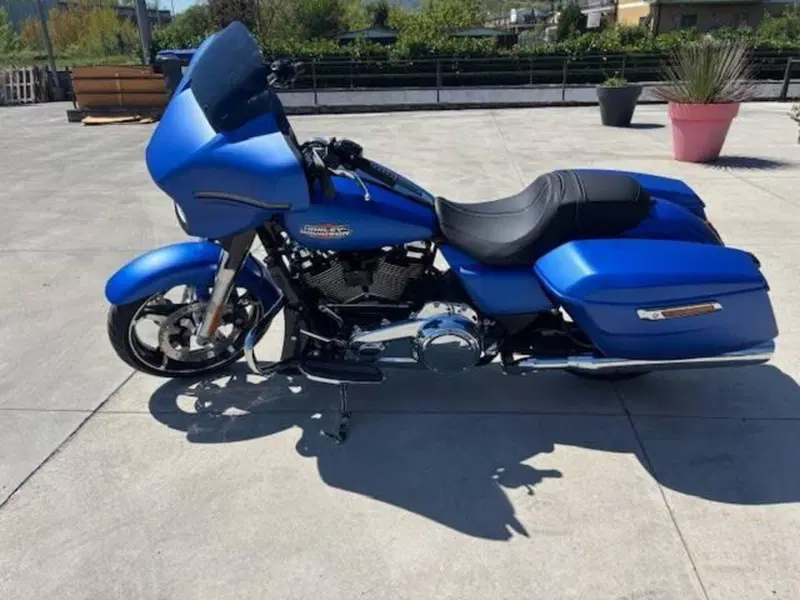 Harley-Davidson Street Glide (2024 - 26)