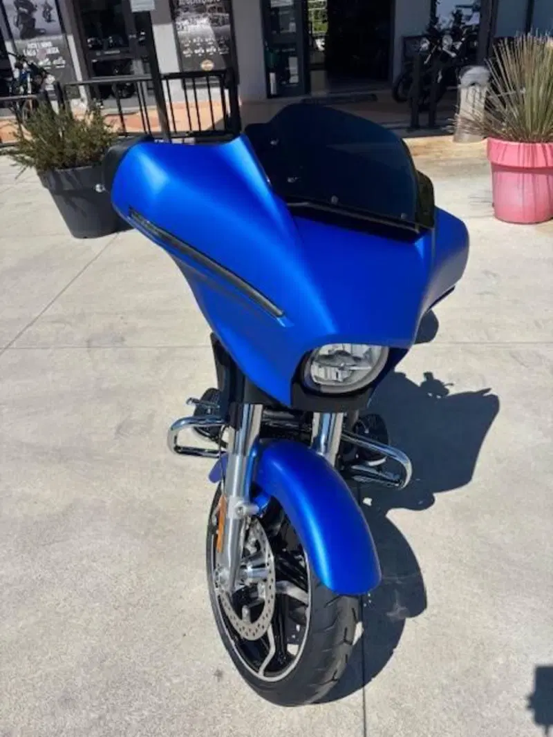 Harley-Davidson Street Glide (2024 - 26) (2)